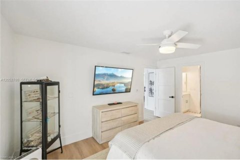 Villa ou maison à louer à Marco Island, Floride: 3 chambres, 180.23 m2 № 2248715 - photo 15