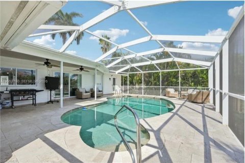 Villa ou maison à louer à Marco Island, Floride: 3 chambres, 180.23 m2 № 2248715 - photo 27