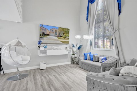 Снять в аренду виллу или дом в Маргит, Флорида 3 спальни, 156.54м2, № 2020809 - фото 9