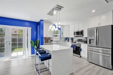 Снять в аренду виллу или дом в Маргит, Флорида 3 спальни, 156.54м2, № 2020809 - фото 15