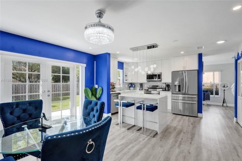 Снять в аренду виллу или дом в Маргит, Флорида 3 спальни, 156.54м2, № 2020809 - фото 21