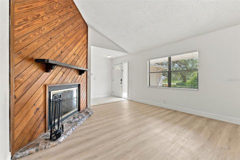 Villa ou maison à vendre à Odessa, Floride: 4 chambres, 213.3 m2 № 2416696 - photo 7