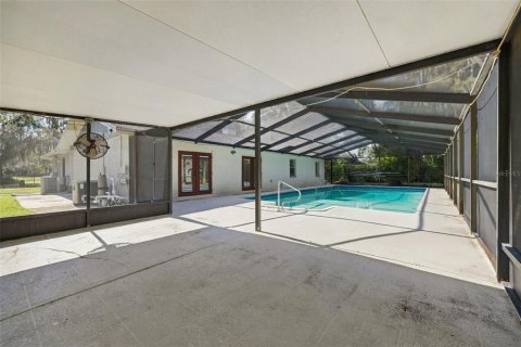 Villa ou maison à vendre à Odessa, Floride: 4 chambres, 213.3 m2 № 2416696 - photo 29