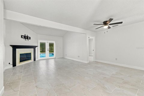 Villa ou maison à vendre à Odessa, Floride: 4 chambres, 213.3 m2 № 2416696 - photo 8