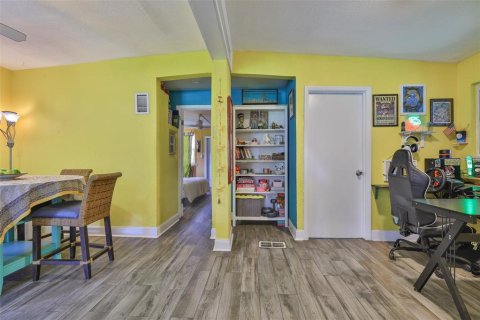 Casa en venta en Saint Petersburg, Florida, 2 dormitorios, 95.6 m2 № 1803417 - foto 14