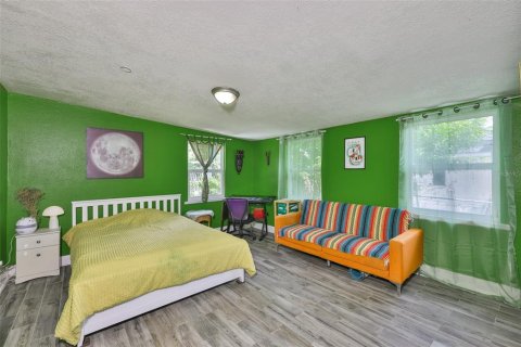 Casa en venta en Saint Petersburg, Florida, 2 dormitorios, 95.6 m2 № 1803417 - foto 4