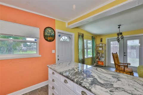 Casa en venta en Saint Petersburg, Florida, 2 dormitorios, 95.6 m2 № 1803417 - foto 8