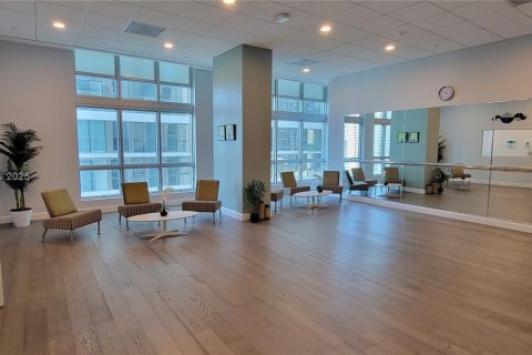 Condo in Miami, Florida, 1 bedroom № 1952412 - photo 20