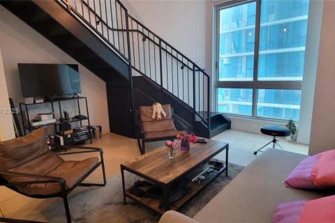 Condo in Miami, Florida, 1 bedroom  № 1952412