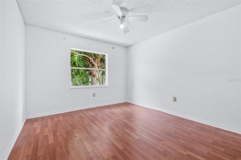 Casa en venta en Clearwater, Florida, 4 dormitorios, 150.87 m2 № 2214927 - foto 30