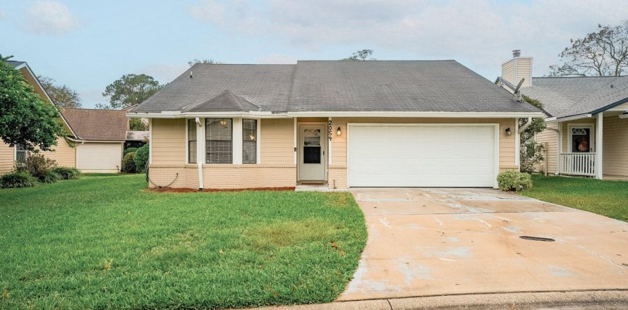 House in Orange Park, Florida 3 bedrooms, 142.88 sq.m. № 848731