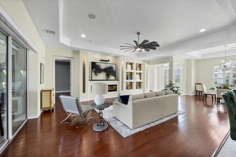 House in Bradenton, Florida 4 bedrooms, 286.6 sq.m. № 1448217 - photo 11