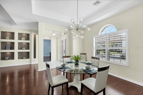 House in Bradenton, Florida 4 bedrooms, 286.6 sq.m. № 1448217 - photo 6