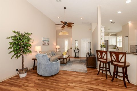 Villa ou maison à louer à Port St. Lucie, Floride: 3 chambres, 159.7 m2 № 2261768 - photo 9