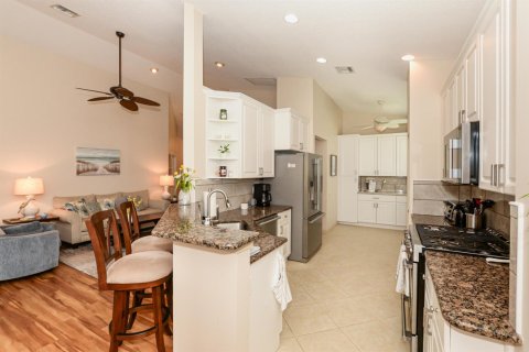 Villa ou maison à louer à Port St. Lucie, Floride: 3 chambres, 159.7 m2 № 2261768 - photo 16
