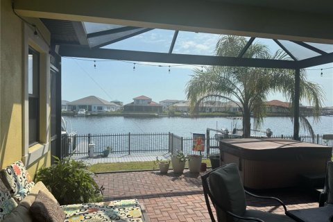 House in Palmetto, Florida 3 bedrooms, 209.03 sq.m. № 1677537 - photo 21