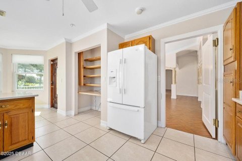 House in Daytona Beach, Florida 5 bedrooms, 301 sq.m. № 1789287 - photo 28