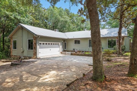 Villa ou maison à louer à Niceville, Floride: 3 chambres, 150.5 m2 № 562504 - photo 1