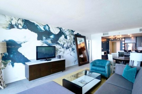 Condo in Sunny Isles Beach, Florida, 2 bedrooms  № 1963231 - photo 4