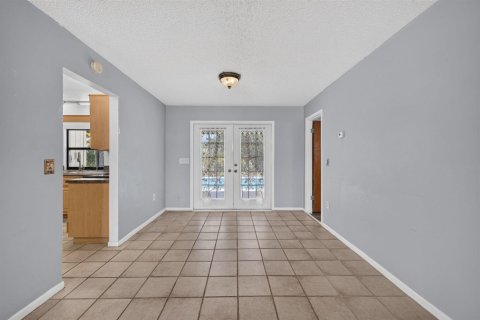 House in Port St. Lucie, Florida 2 bedrooms, 132.11 sq.m. № 2190261 - photo 8