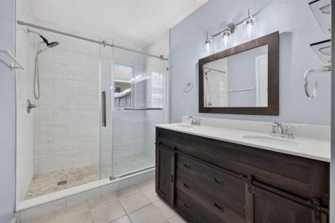 House in Port St. Lucie, Florida 2 bedrooms, 132.11 sq.m. № 2190261 - photo 26