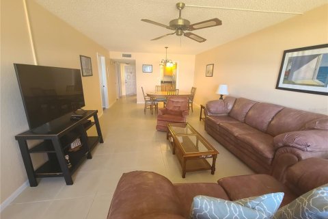 Copropriété à louer à Clearwater, Floride: 1 chambre, 80.73 m2 № 1086342 - photo 12