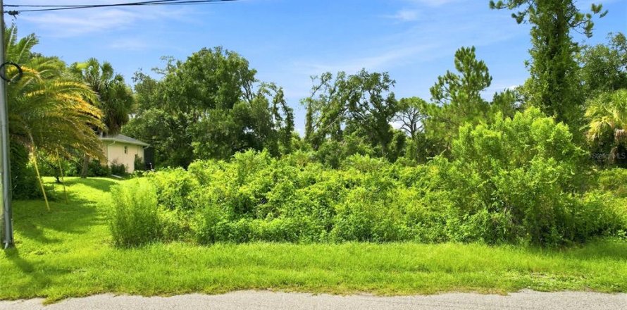 Land in North Port, Florida № 2204225