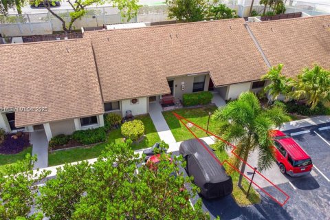 Casa en venta en Oakland Park, Florida, 2 dormitorios, 91.32 m2 № 2022617 - foto 28