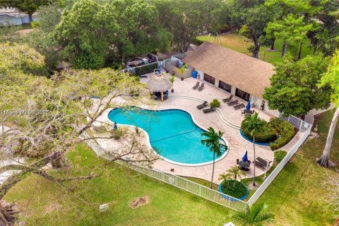 Casa en venta en Oakland Park, Florida, 2 dormitorios, 91.32 m2 № 2022617 - foto 21