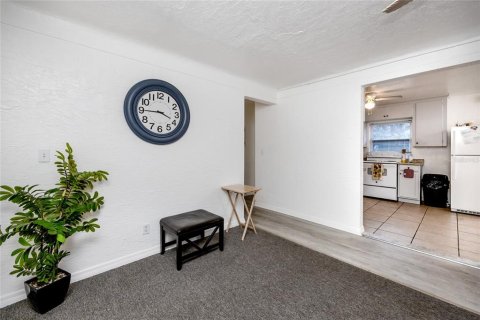 Propiedad comercial en venta en Saint Petersburg, Florida, 409.98 m2 № 218825 - foto 26