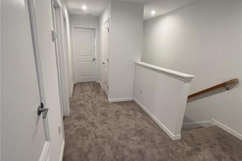 Touwnhouse à louer à Wesley Chapel, Floride: 3 chambres, 127.55 m2 № 2355955 - photo 7