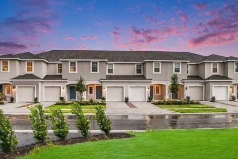 Townhouse in Wesley Chapel, Florida 3 bedrooms, 127.55 sq.m. № 2355955