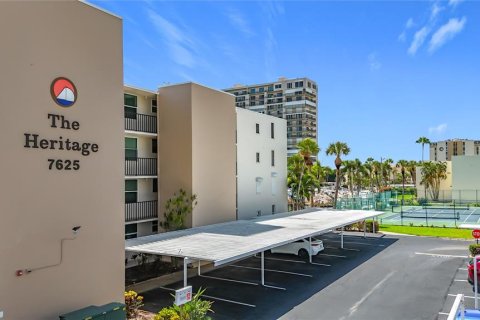 Condominio en venta en South Pasadena, Florida, 2 dormitorios, 97.08 m2 № 1883671 - foto 4