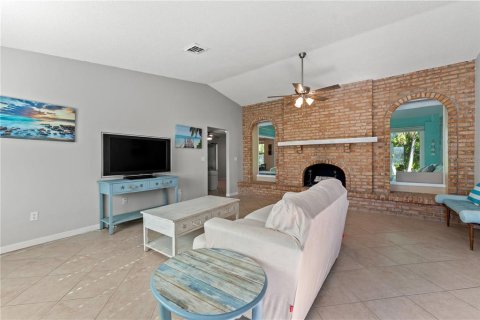Villa ou maison à vendre à Venice, Floride: 2 chambres, 164.99 m2 № 2416479 - photo 5