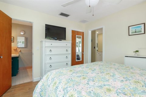 Casa en venta en Saint Petersburg, Florida, 3 dormitorios, 121.05 m2 № 1597842 - foto 16
