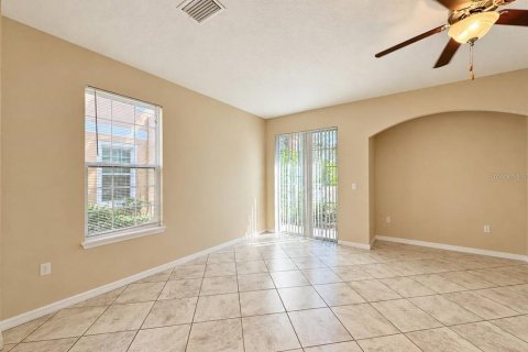 Copropriété à louer à Tampa, Floride: 3 chambres, 164.99 m2 № 2430970 - photo 6