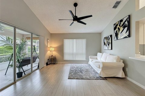Casa en venta en Clermont, Florida, 3 dormitorios, 136.19 m2 № 2280572 - foto 10