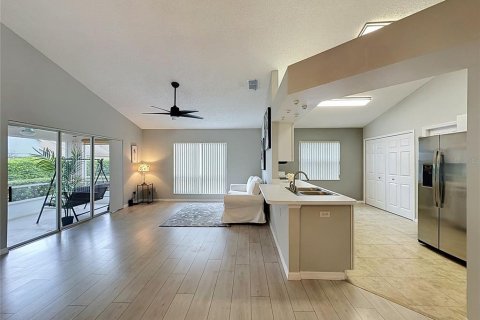 Casa en venta en Clermont, Florida, 3 dormitorios, 136.19 m2 № 2280572 - foto 14