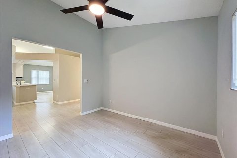 Casa en venta en Clermont, Florida, 3 dormitorios, 136.19 m2 № 2280572 - foto 21
