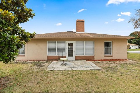 House in Winter Haven, Florida 3 bedrooms, 145.21 sq.m. № 2212030 - photo 23