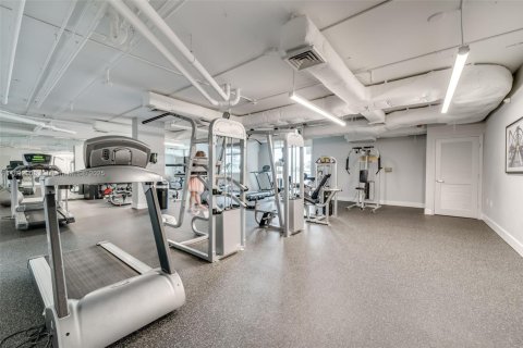 Copropriété à louer à Hollywood, Floride: 2 chambres, 103.59 m2 № 1946682 - photo 28
