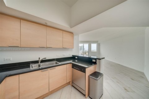 Copropriété à louer à Hollywood, Floride: 2 chambres, 103.59 m2 № 1946682 - photo 8