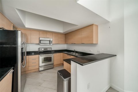 Copropriété à louer à Hollywood, Floride: 2 chambres, 103.59 m2 № 1946682 - photo 6