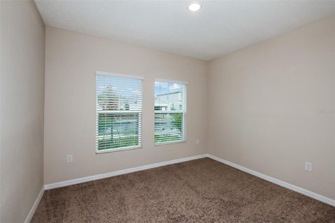 Casa en venta en Fish Hawk, Florida, 5 dormitorios, 224.82 m2 № 1626662 - foto 9