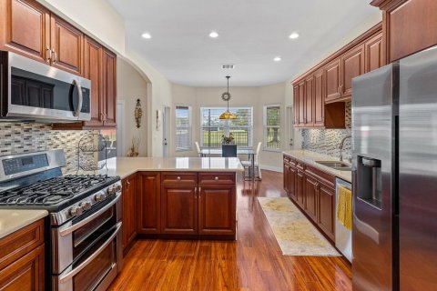 House in St. Lucie, Florida 4 bedrooms, 284.1 sq.m. № 2258160 - photo 18