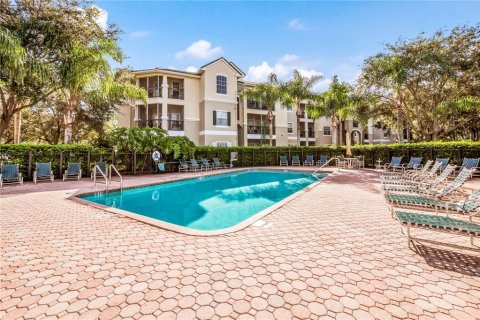 Condo in Sarasota, Florida, 1 bedroom  № 2093548 - photo 14