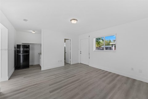 Купить виллу или дом в Майами, Флорида 4 спальни, 196.77м2, № 1986220 - фото 17