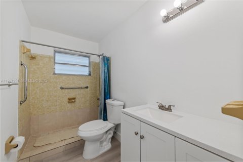 Купить виллу или дом в Майами, Флорида 4 спальни, 196.77м2, № 1986220 - фото 28