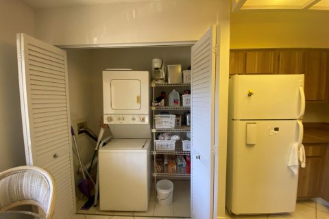 Condo in Delray Beach, Florida, 2 bedrooms  № 2171735 - photo 19
