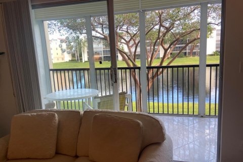 Condo in Delray Beach, Florida, 2 bedrooms  № 2171735 - photo 5